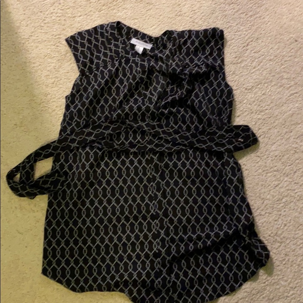Maternity shirt motherhood size small
